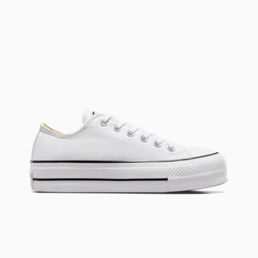 Converse Chuck Taylor All Star Canvas Platform, Size 7.5